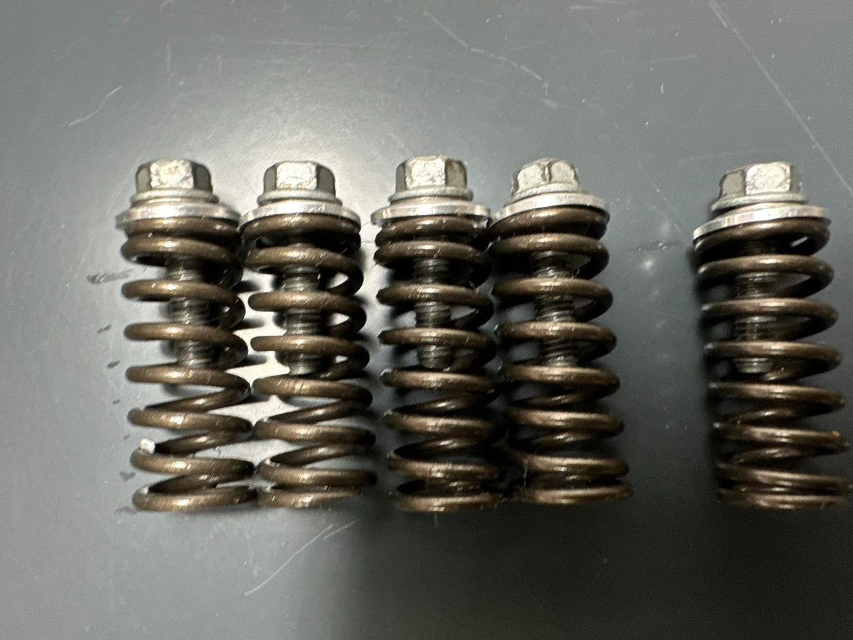 v1|137215012099|0