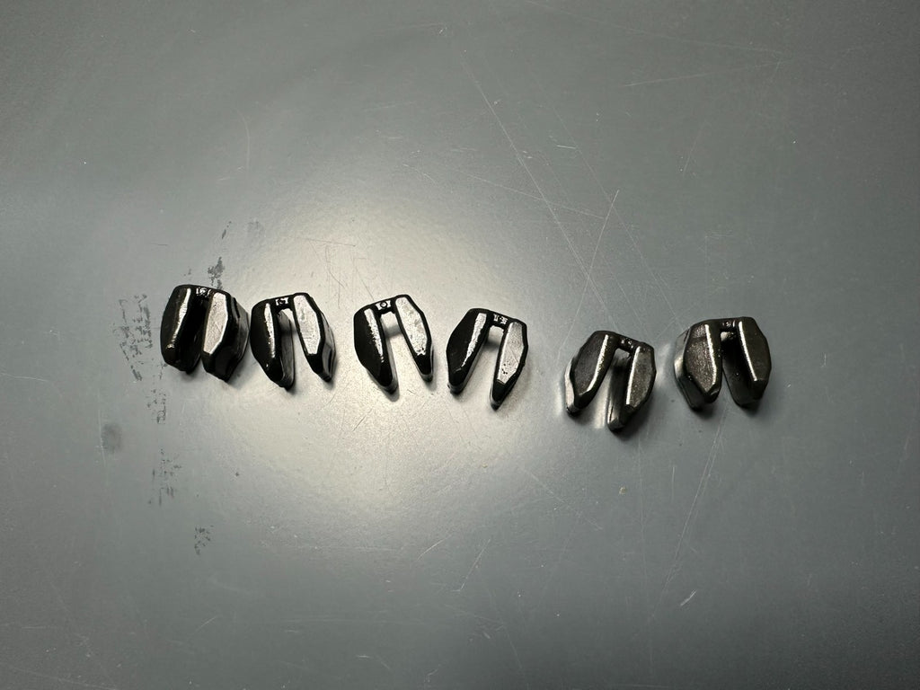 v1|137563708203|0