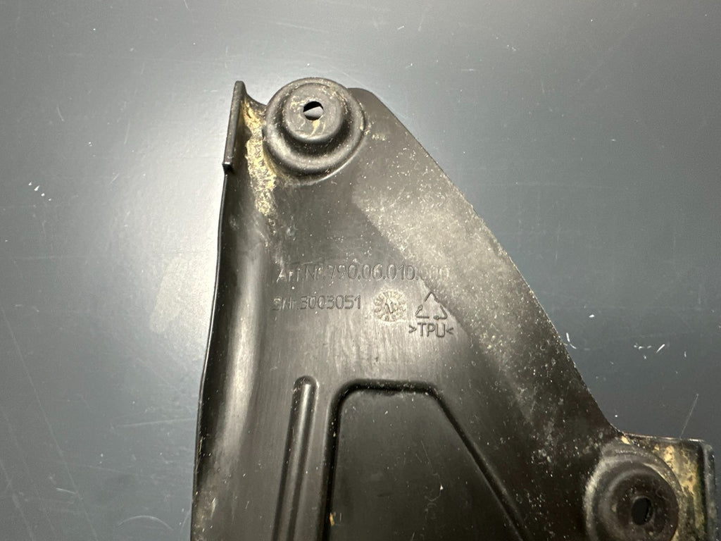v1|137248262555|0