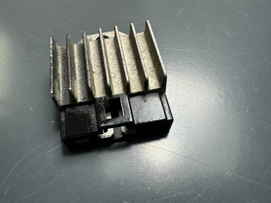 v1|137442425413|0