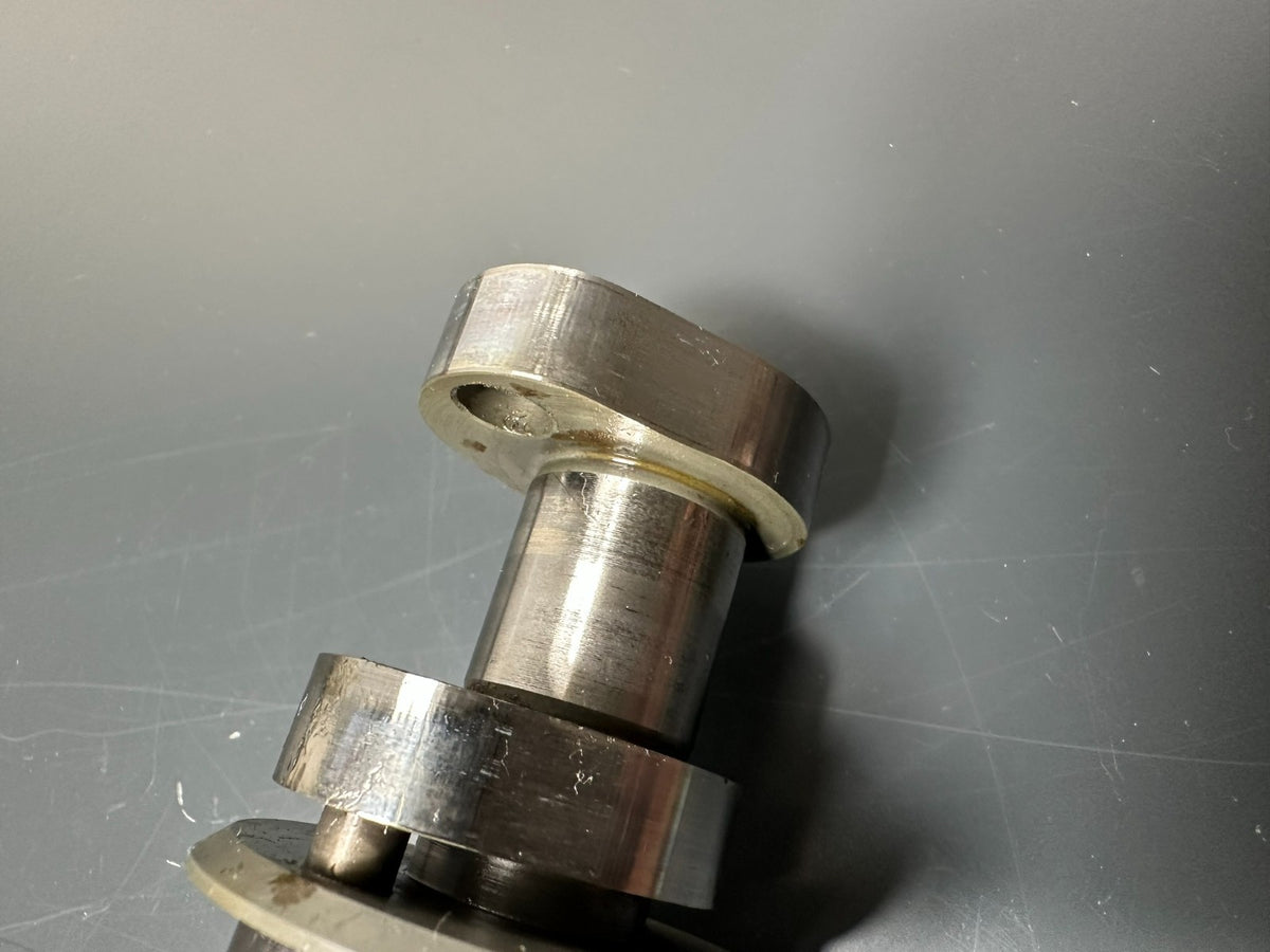 v1|137045753573|0