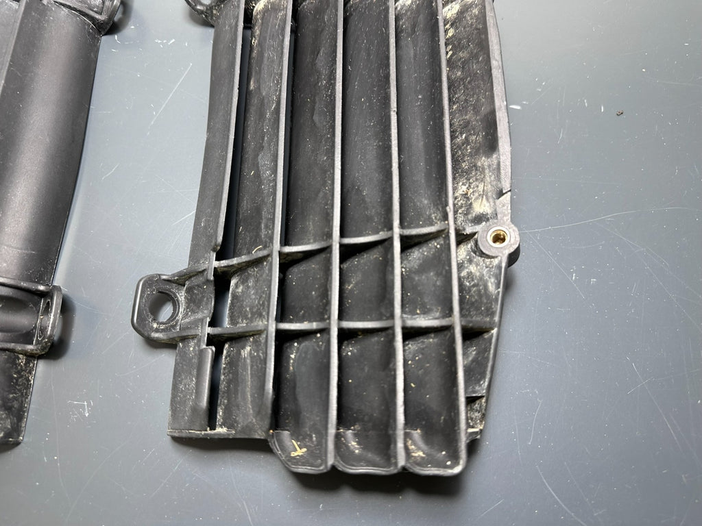 v1|136556984741|0