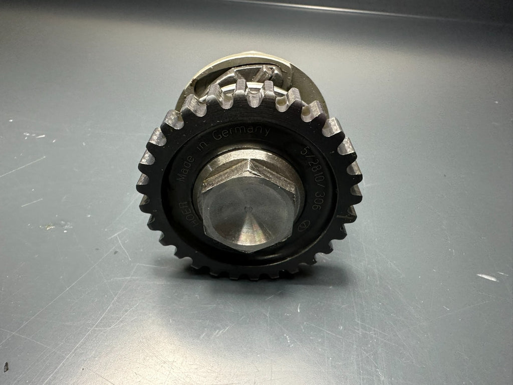 v1|137045753573|0