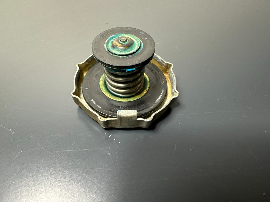 v1|137214900598|0