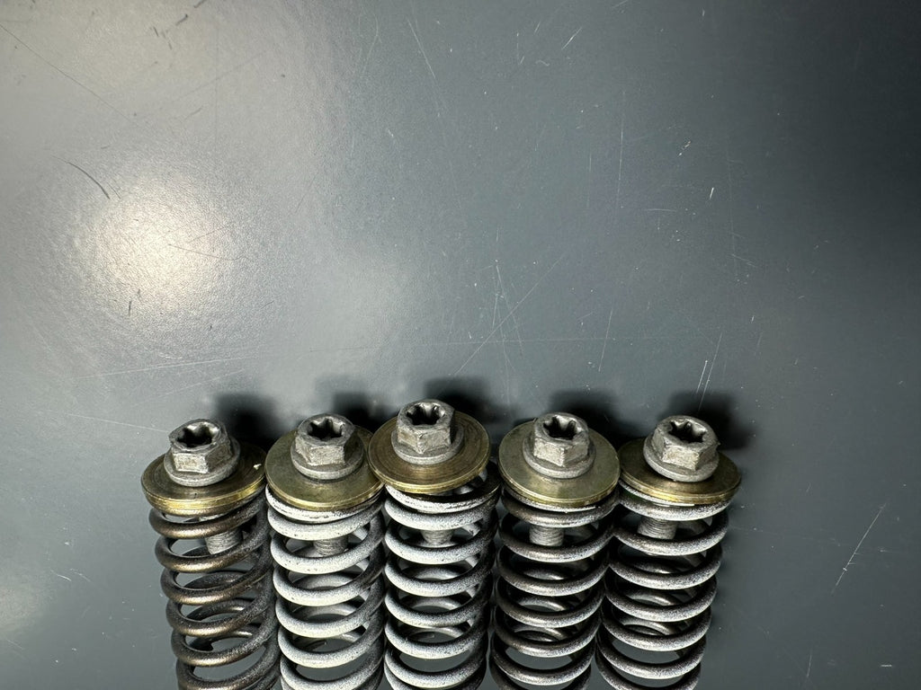v1|136855066661|0