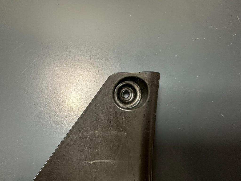 v1|135763928827|0