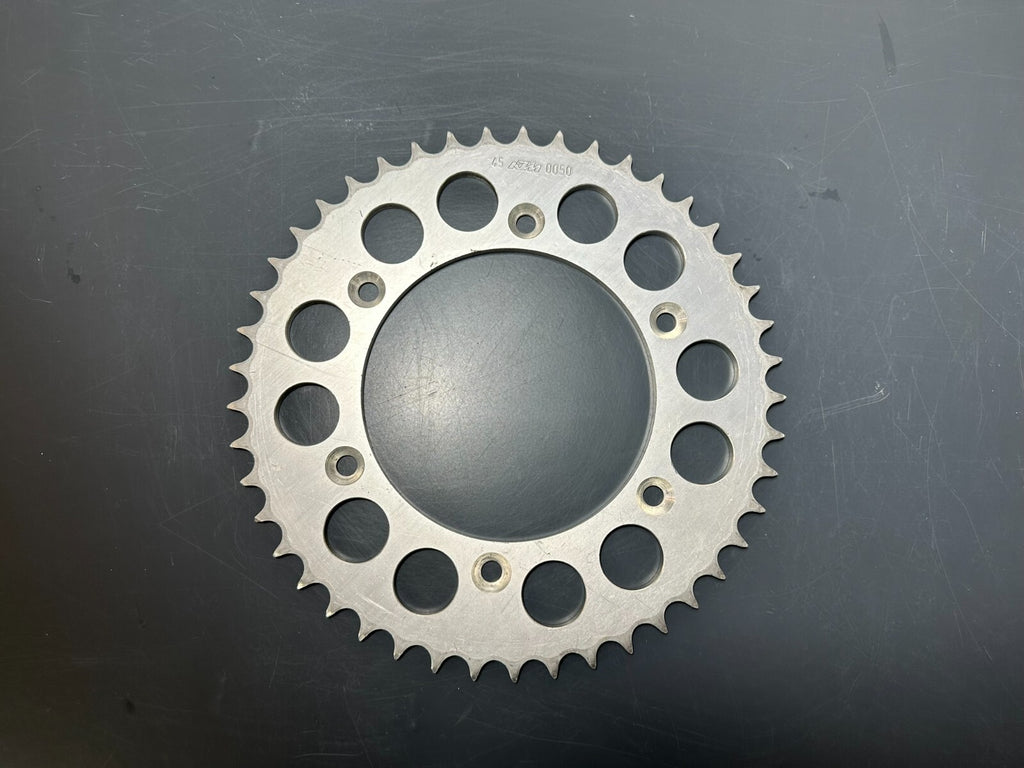 v1|135021896408|0