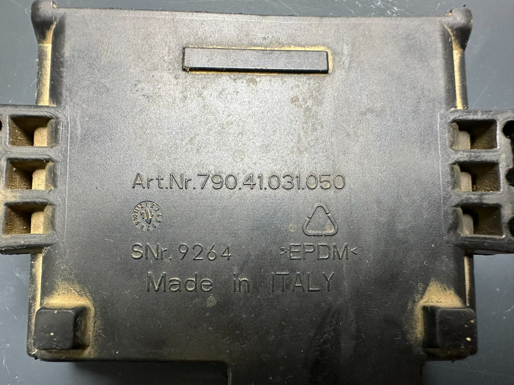 v1|135703424574|0