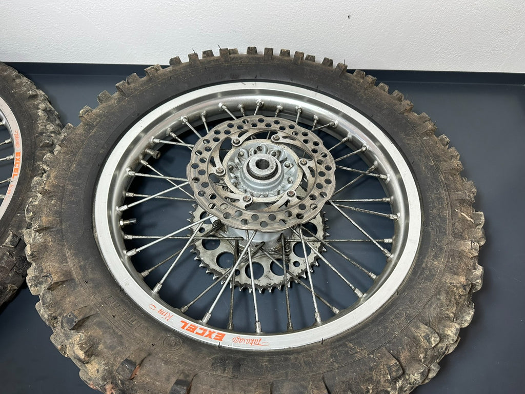 v1|137150391417|0