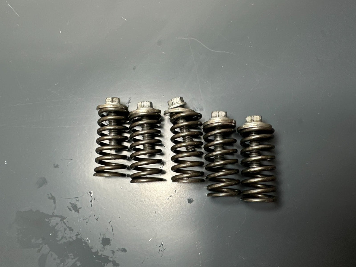 v1|137312908860|0
