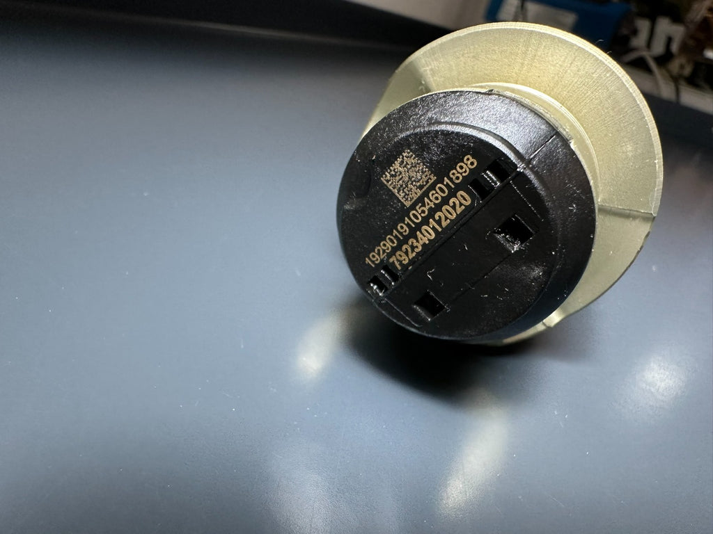 v1|137559898302|0
