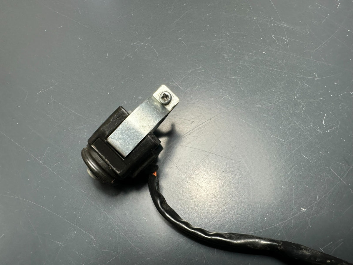 v1|137508961596|0