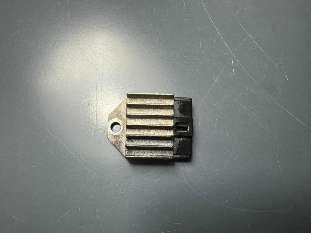 v1|137442425413|0