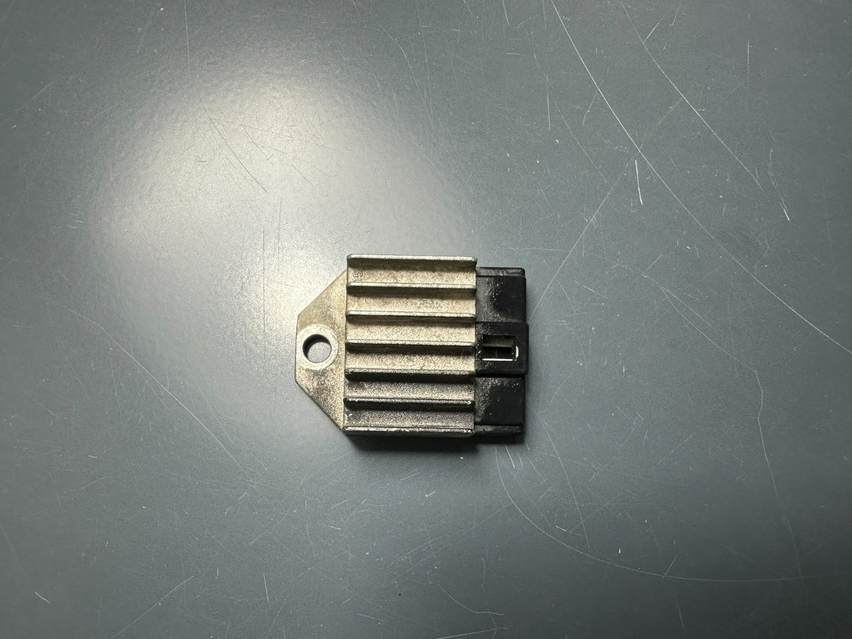 v1|137442425413|0