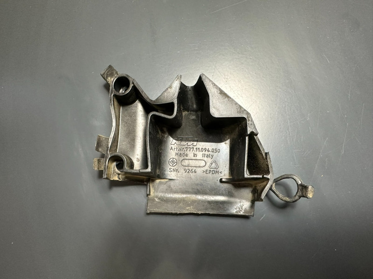 v1|137751438581|0