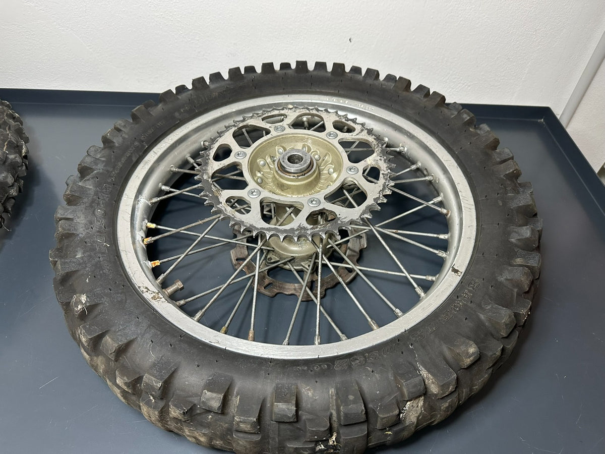 v1|137455422115|0
