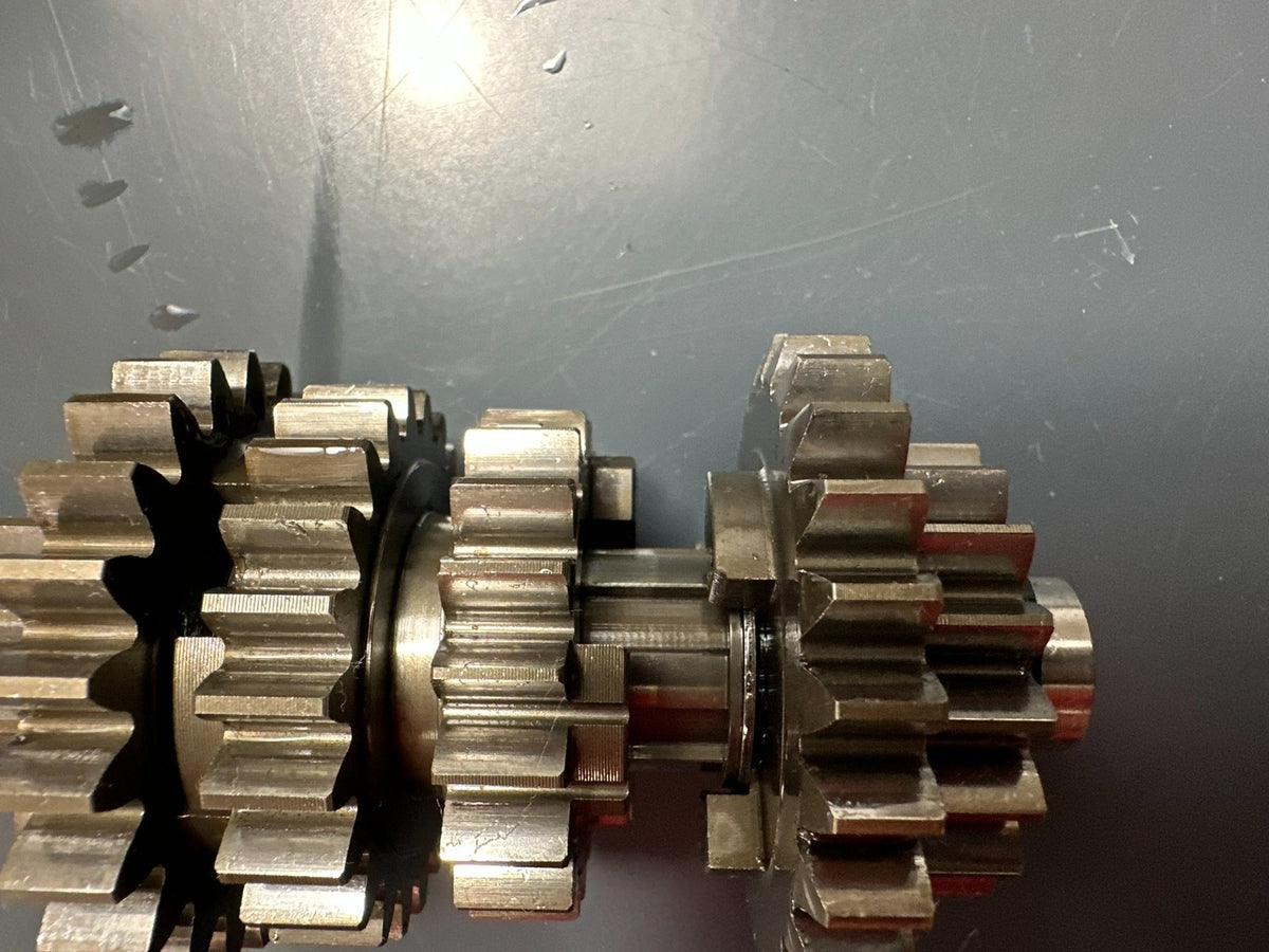 v1|137312885421|0