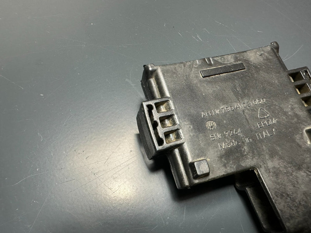 v1|136679278745|0