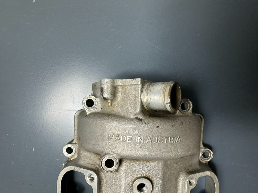 v1|137425942014|0