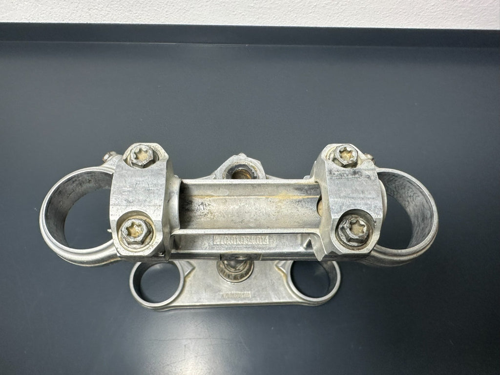 v1|137193664488|0